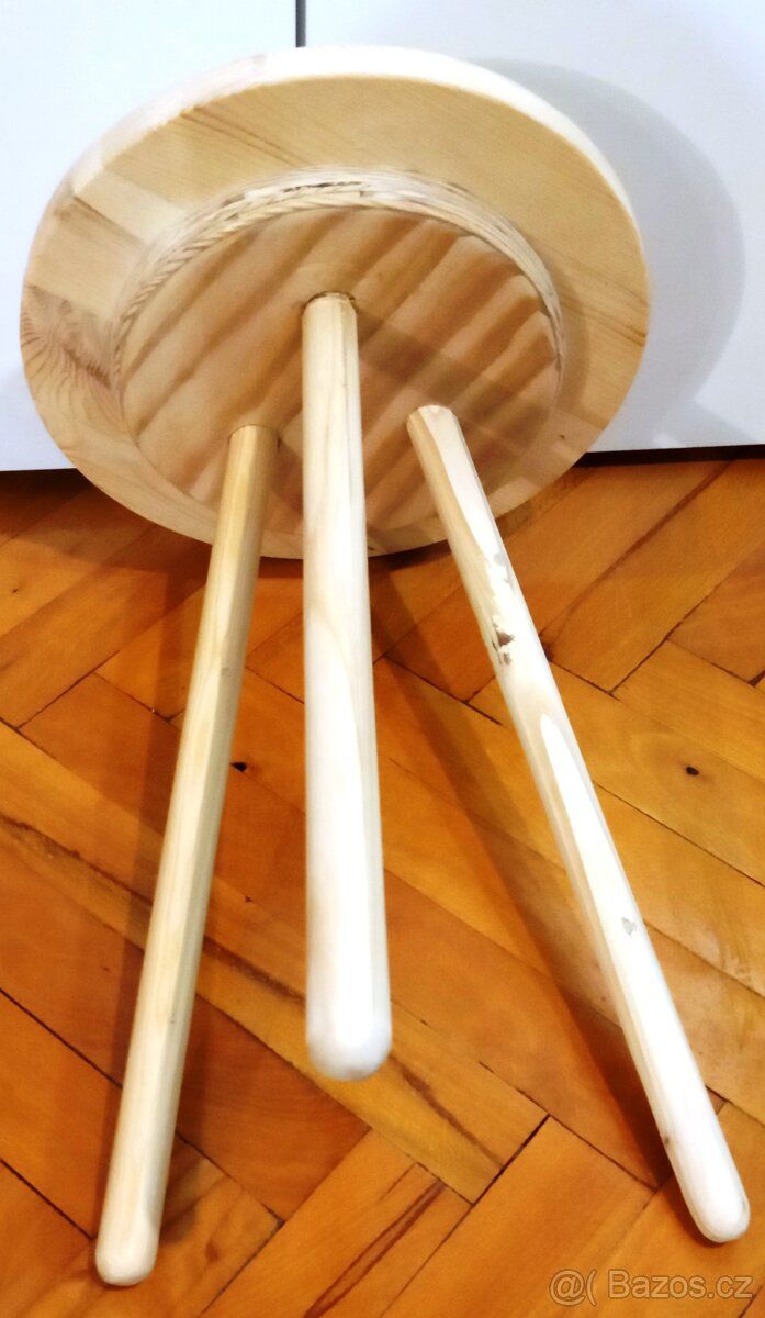 Květinový stolek na trojnožce,,, - 4