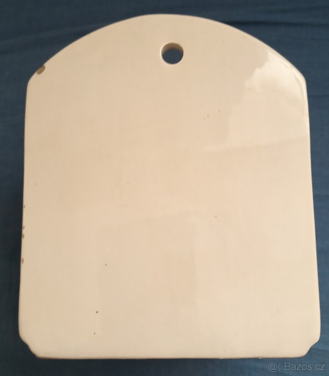 Vzácná nádoba na sůl, J. Milota Klenčí. Před rokem 1930 - 4