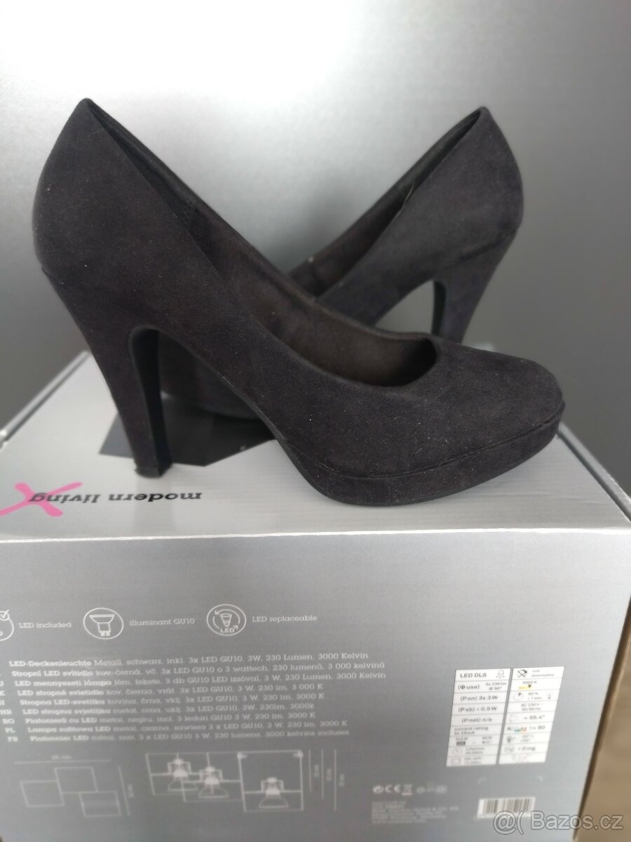 Šaty, halenka, lodičky - 4