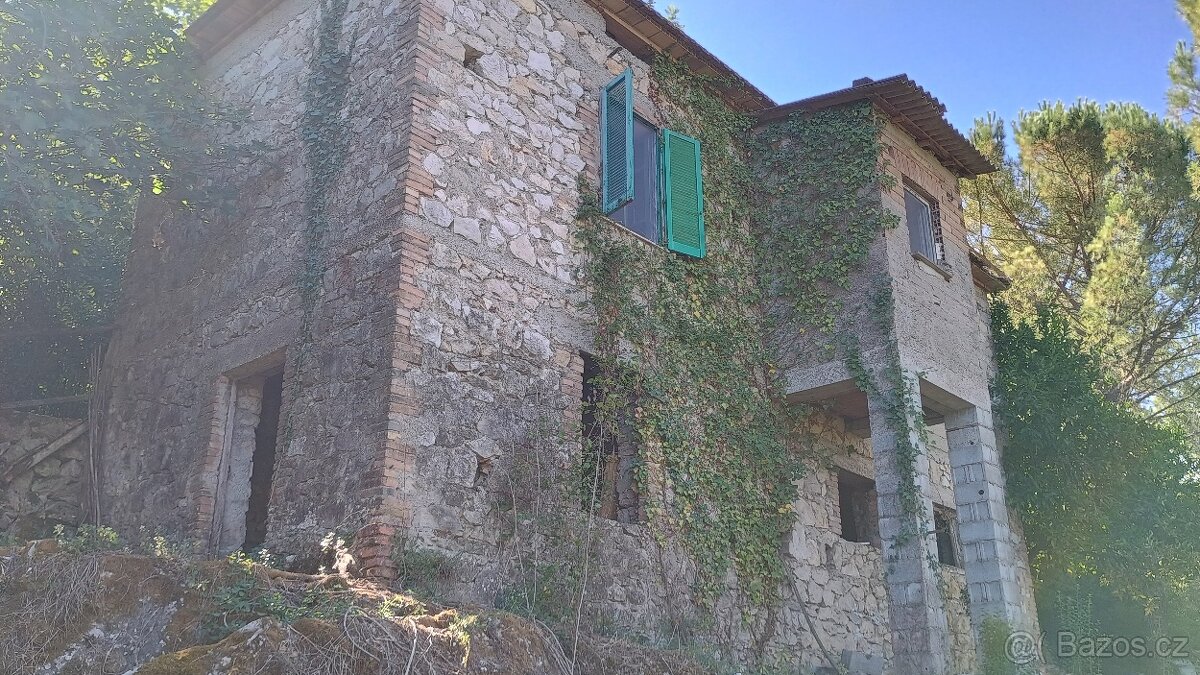 Itálie-Castro dei Volsci - 4