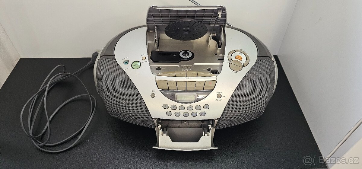 Radiomagnetofon SONY - 4