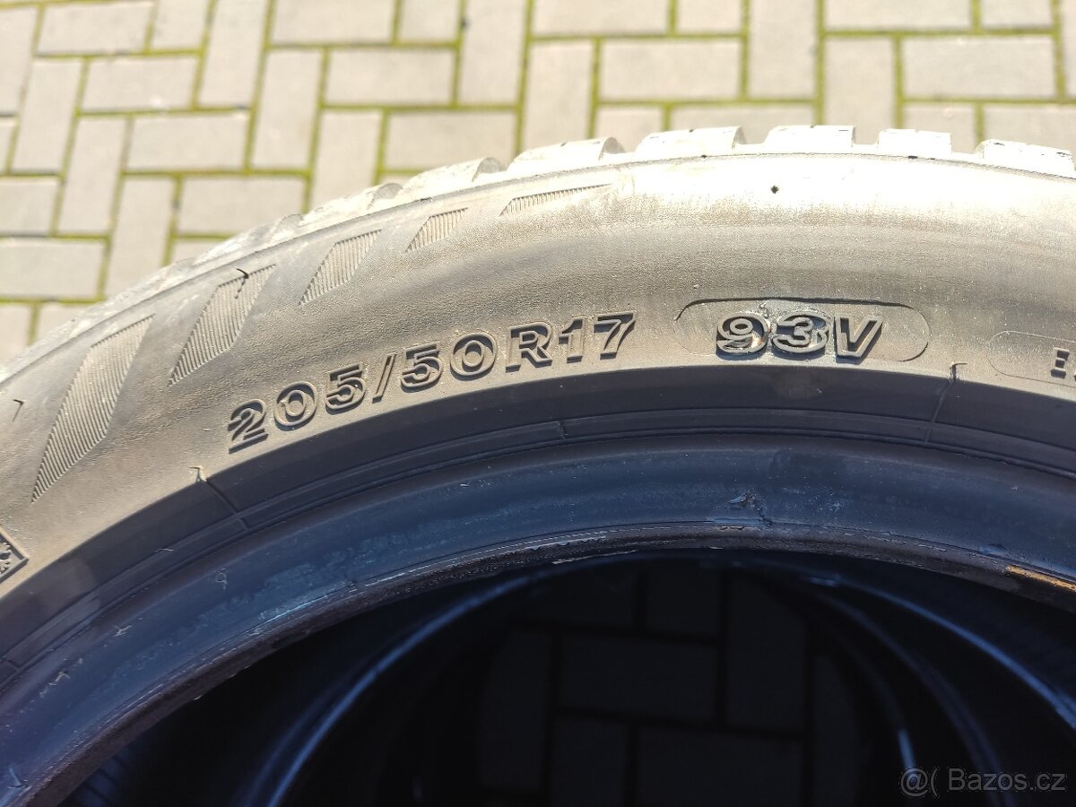 Bridgestone 205/50 R17 CELOROČNÍ - 4