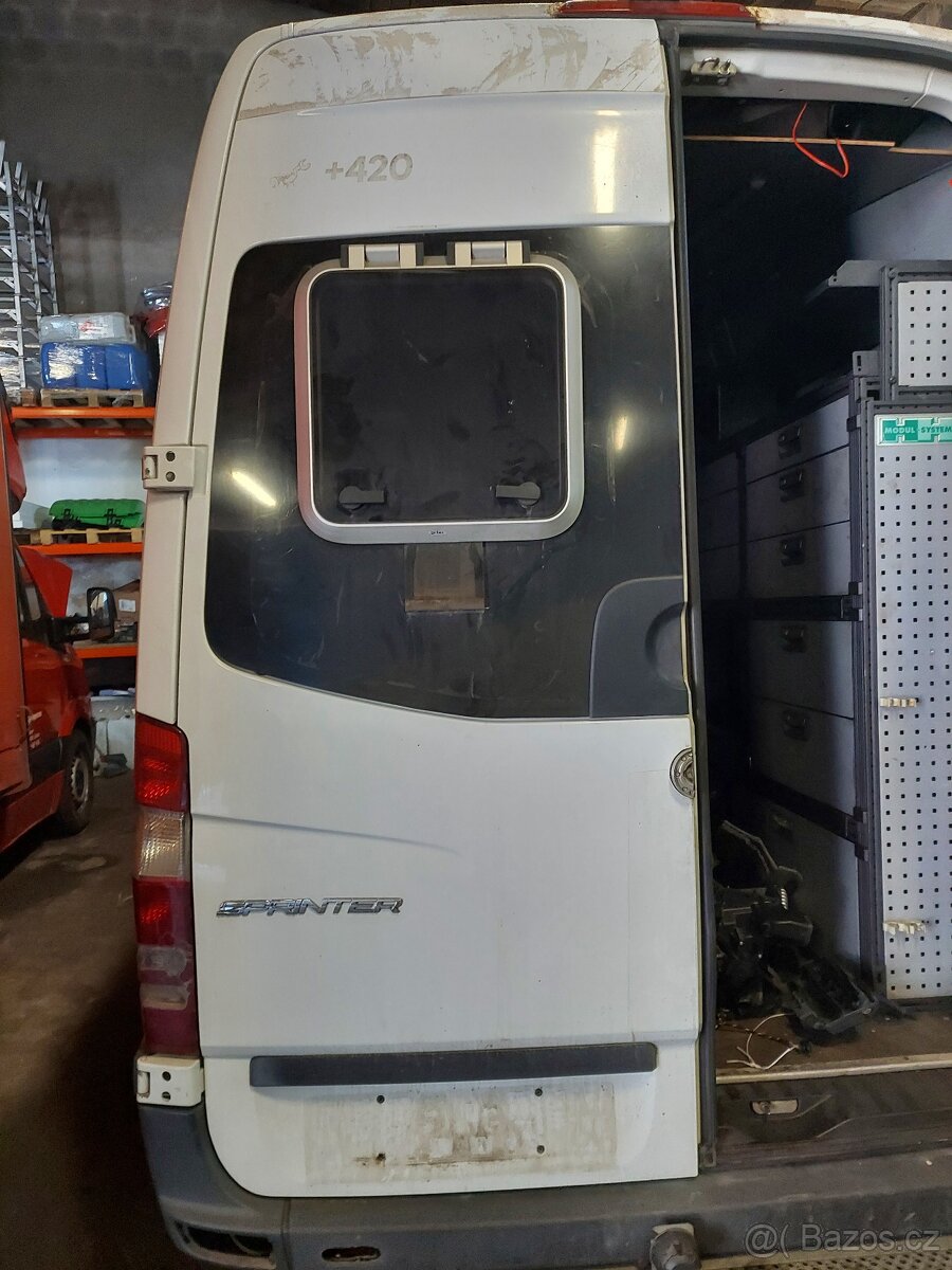 Mercedes-Benz Sprinter 906 - 4
