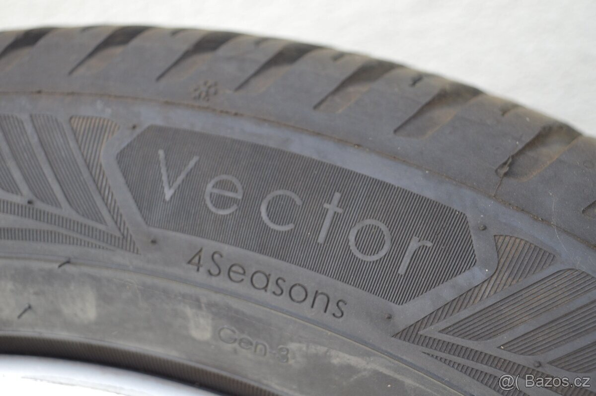 celoroční sada 5x112 , obuto GoodYear 205/55/16 - 4