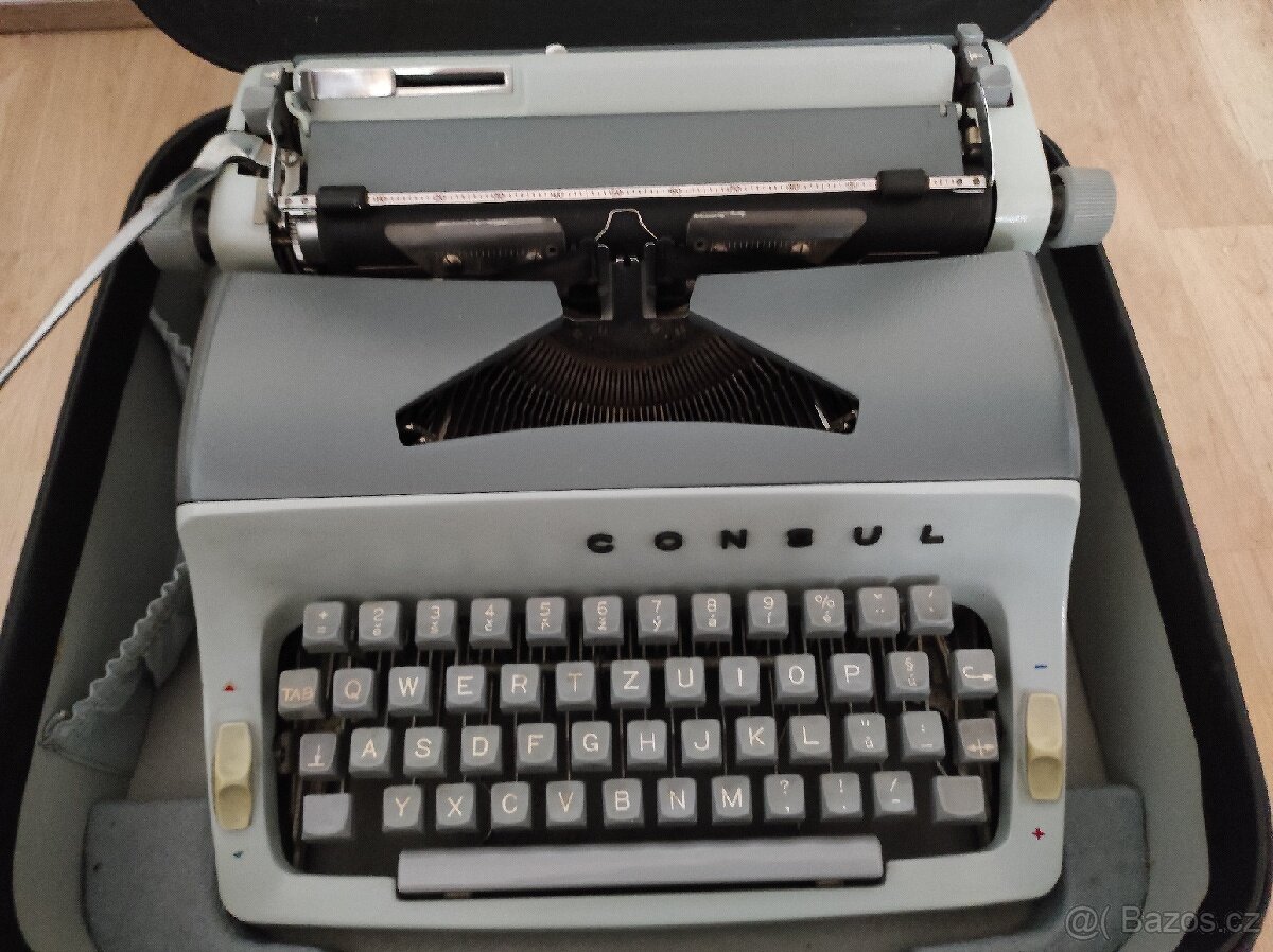 Prodám psací stroj - 4