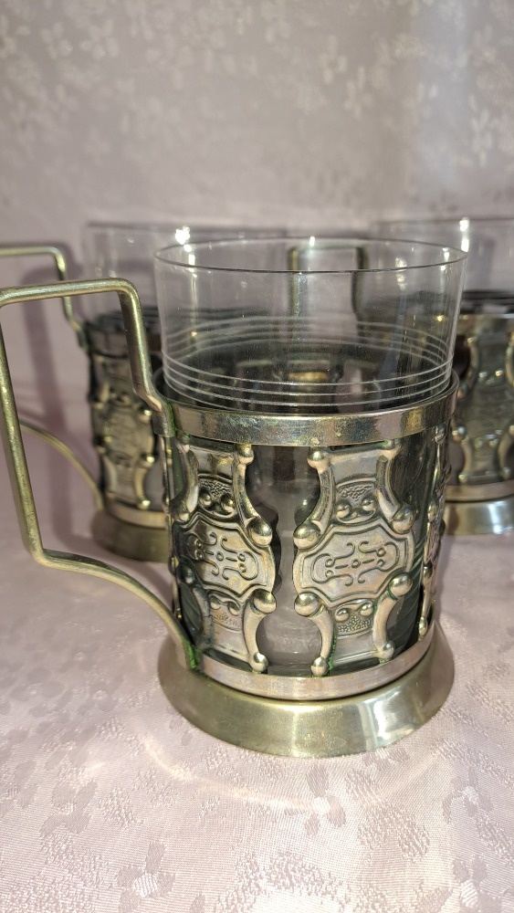 RETRO BROUŠENÉ SKLENKY S KOVOVÝM ZDOBENÍM - 4