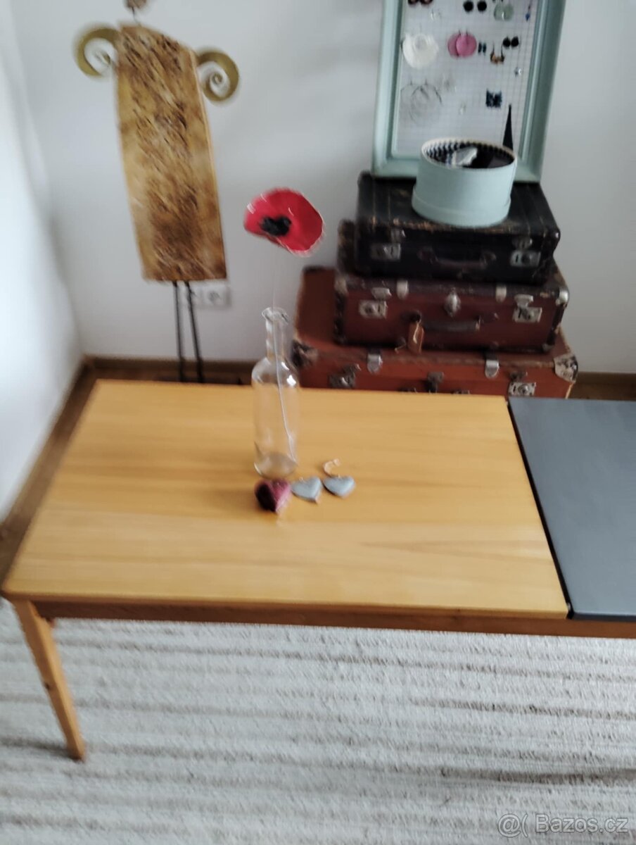 konferenční stolek Jitona Soběslav - 4