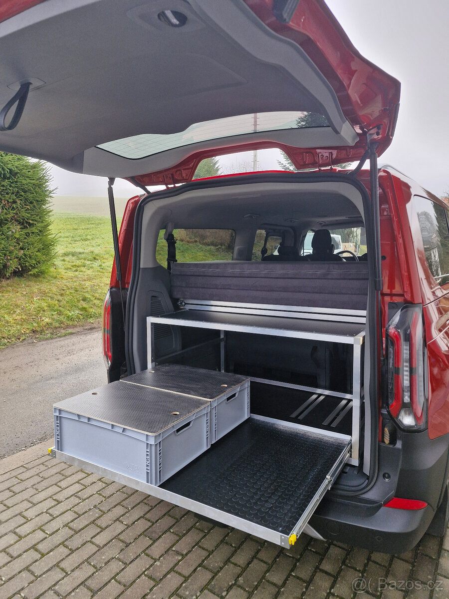 Spací vestavba Ford Tourneo/Transit custom od 2023 - 4