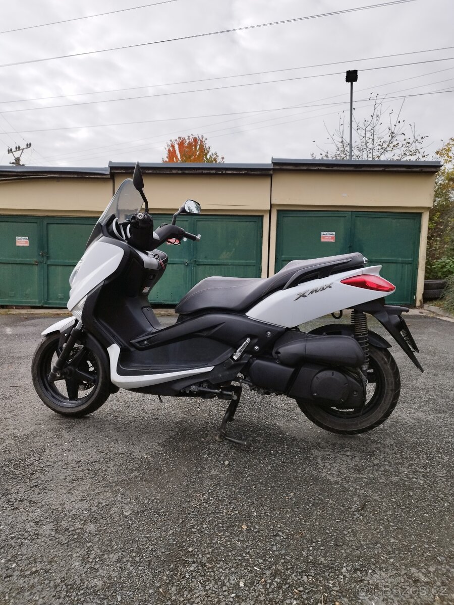 Yamaha xmax 250 - 4