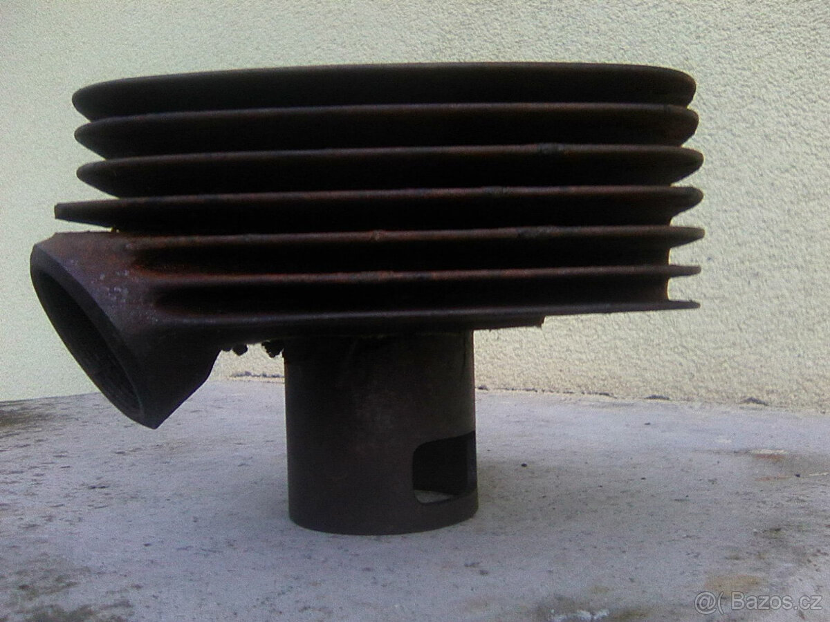 Jawa 350/634 - válce,otáčkoměr,blinkry a vypínač spojky - 4