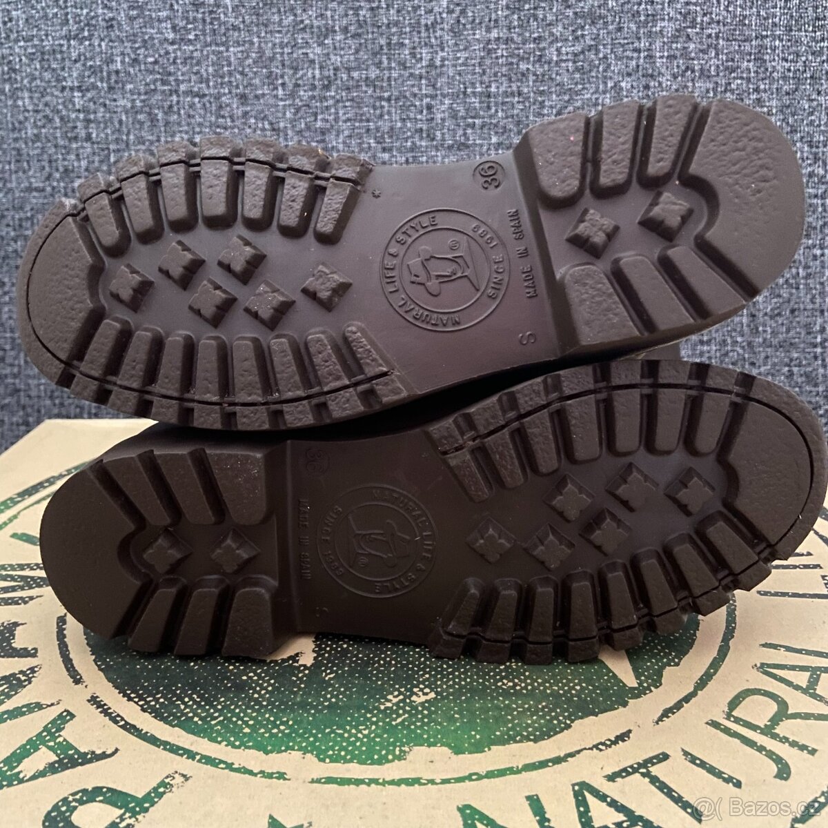 Dámské dívčí zimní kožené boty kozačky Panama Jack vel. 36 - 4