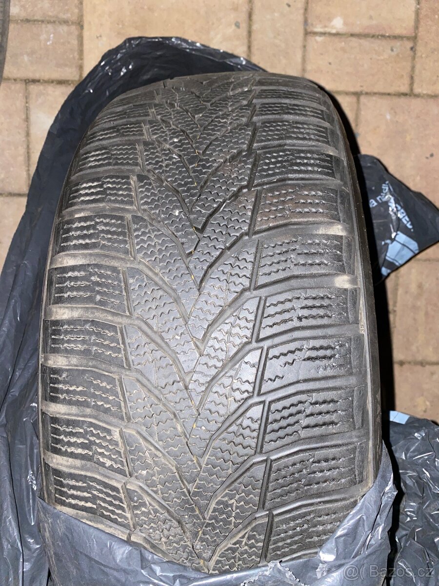 Zimní pneu 205/50/R17 Nexen - 4