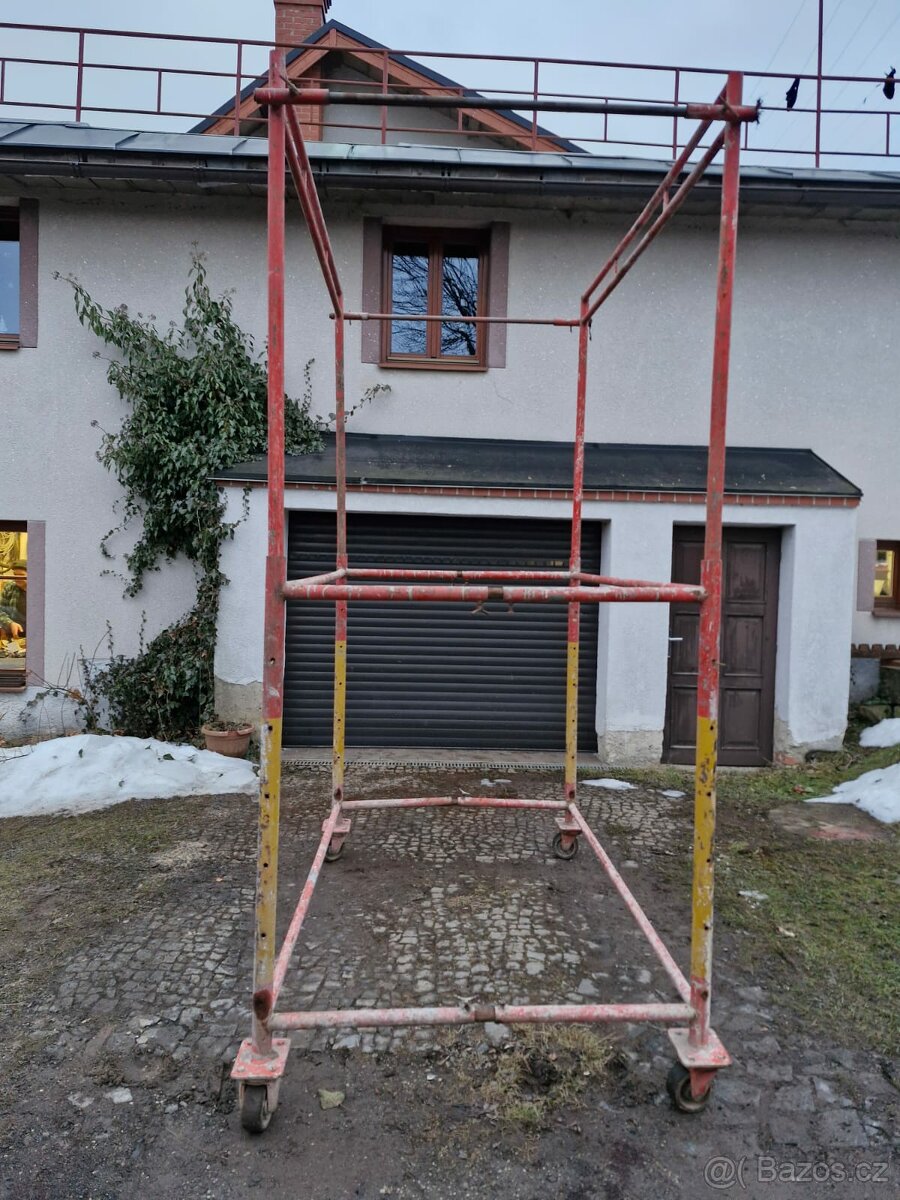 Pojízdné lešení - 4