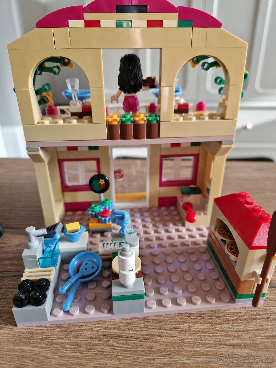 Lego Friends pizzerie - 4