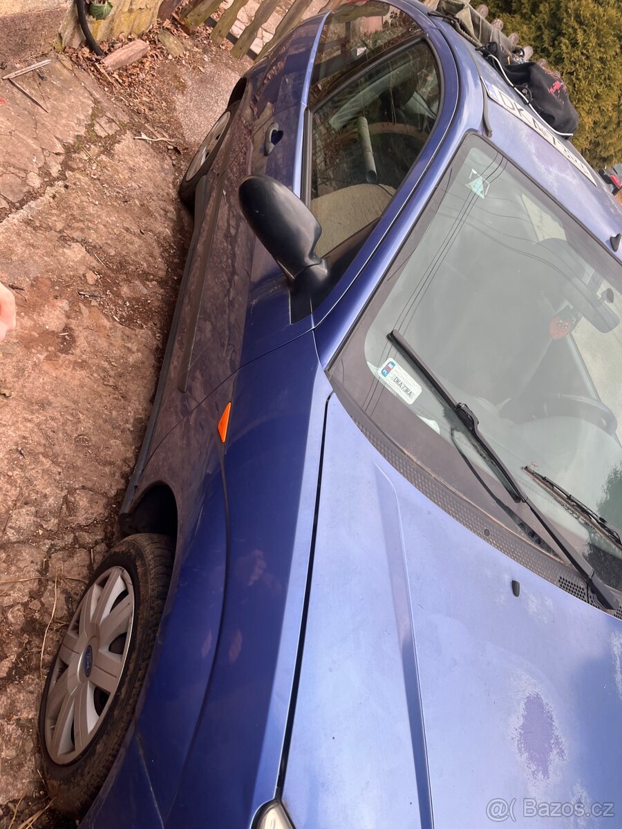 VEŠKERÉ ND FORD FOCUS 1.6 74KW 1998 - 4