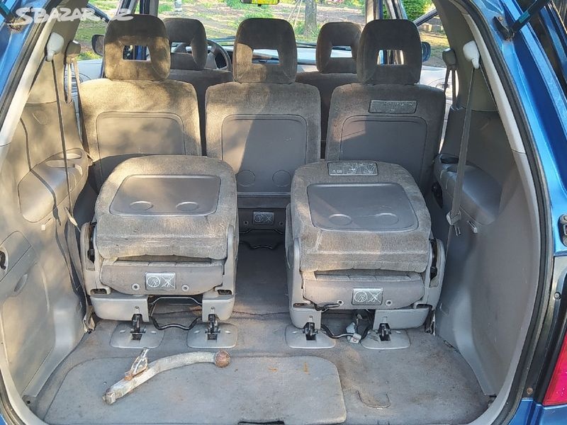 Mazda MPV 2001 na náhradní díly - 4