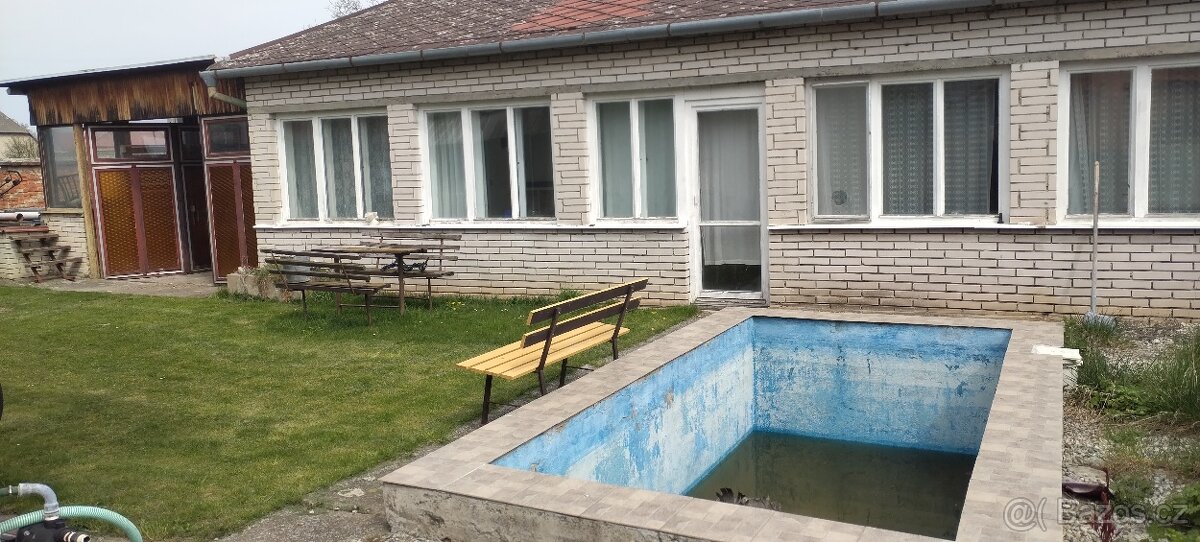 Rodinný dům se zahradou - 4