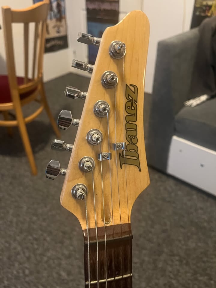 Ibanez AZES40 Black - 4