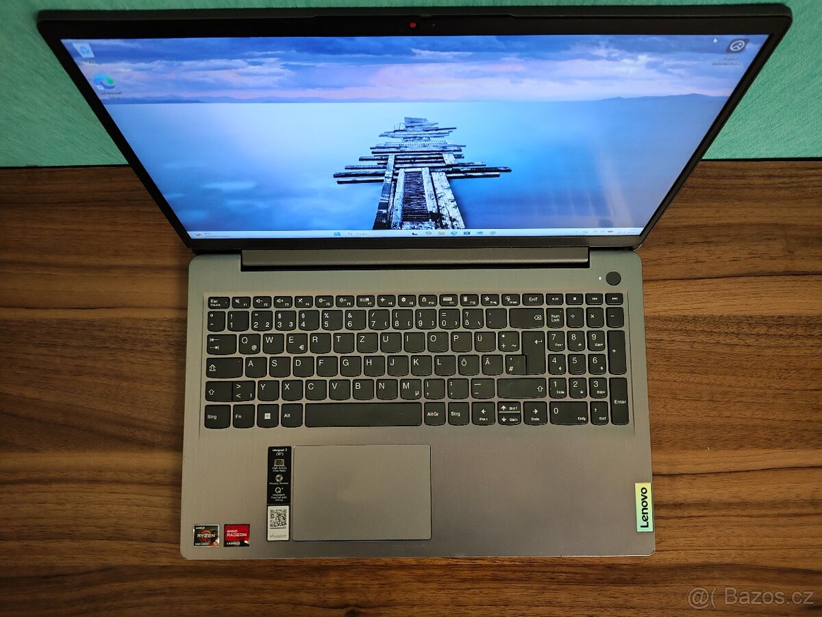 Lenovo IdeaPad 3 15 | Ryzen 5 • 20GB • 256GB SSD - 4