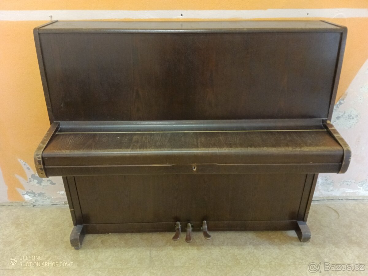 Piano - 4