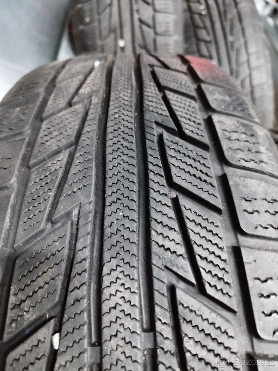 Zimní sada kol 215/60 R16 - 4