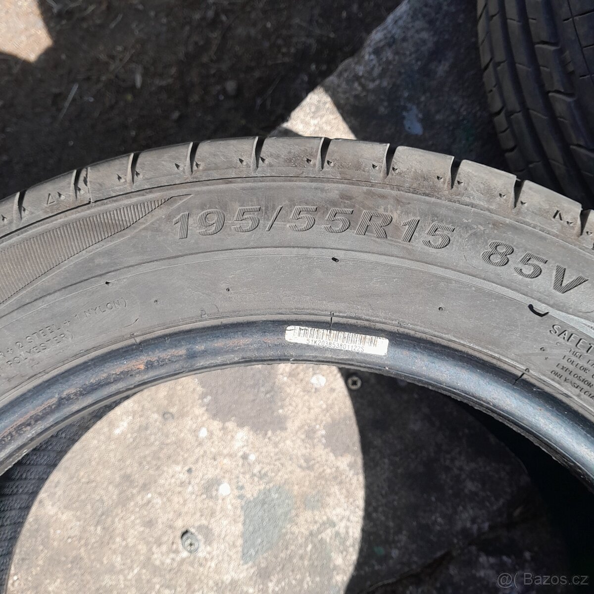 Pneu 195/55 R15 85V - 4