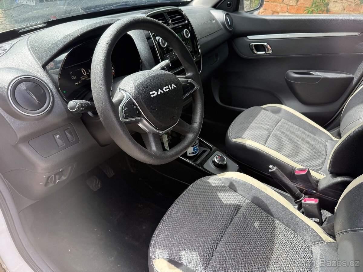 Dacia Spring - 4