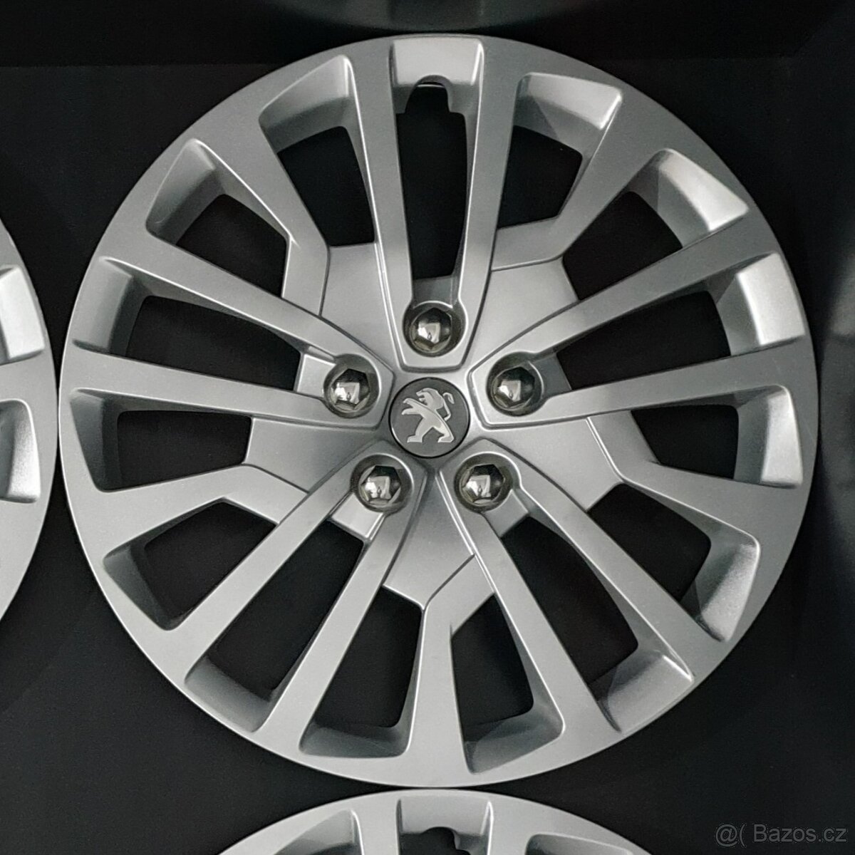 Poklice Peugeot 17" ORIGINÁLNÍ č. A15 - 4