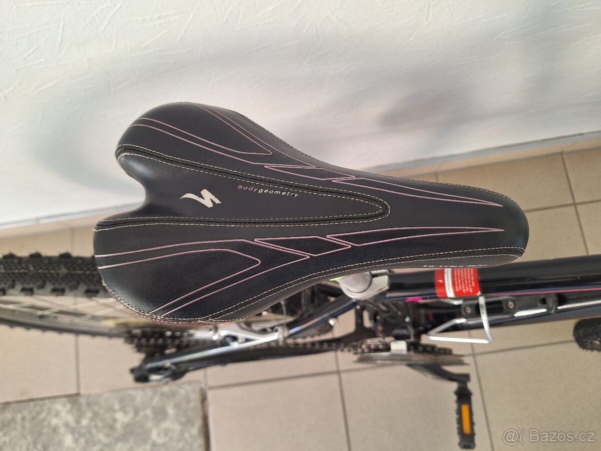 Prodám dětské horské kolo specialized 24" - 4