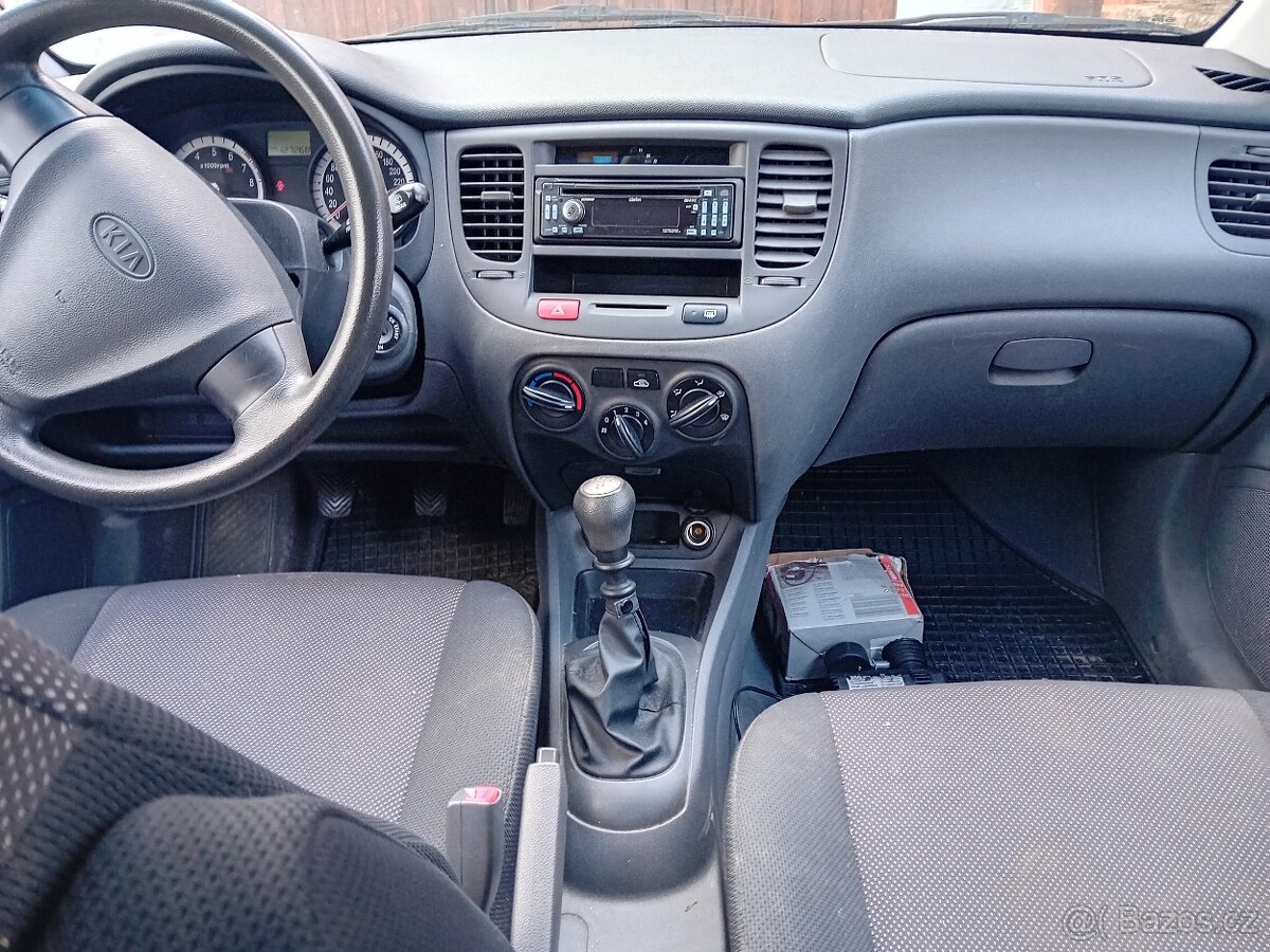 Kia Rio 2-1,4i-71kw.... - 4