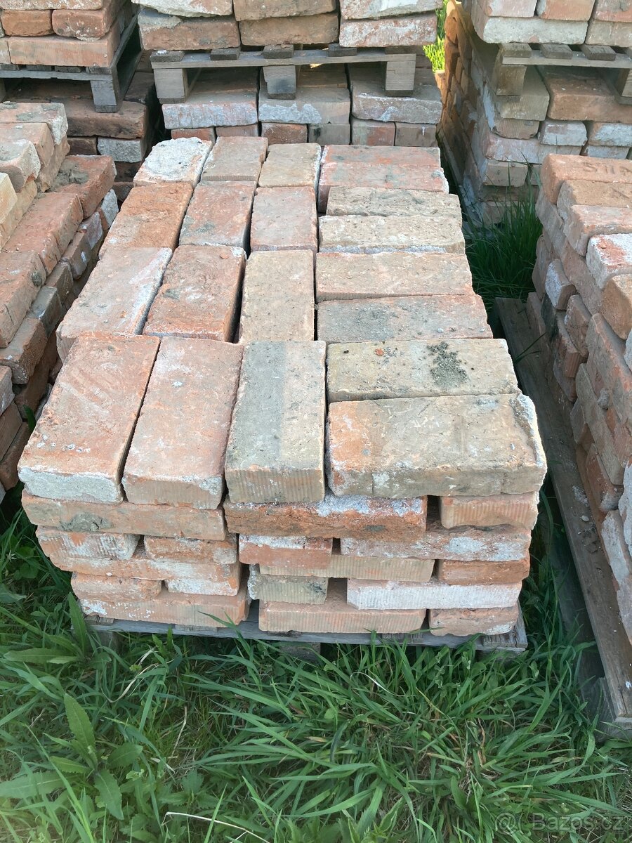 Cihly na prodej - Hustopeče a okolí - 4