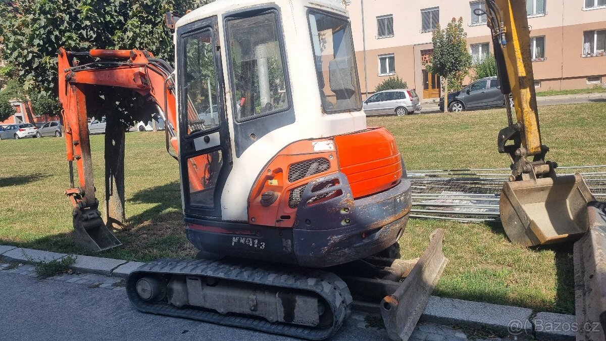 Kubota KX91-3, pásový bagr - 4