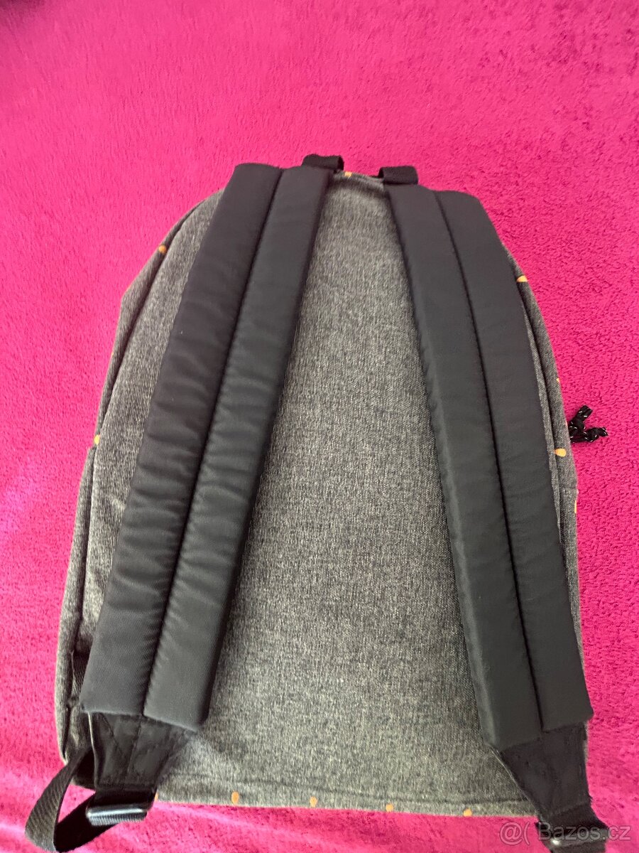 Batoh Eastpak - 4