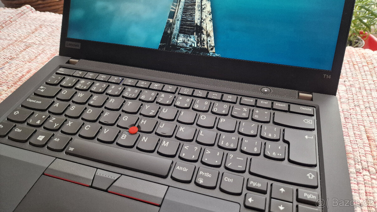Lenovo ThinkPad T14 gen 1 - 4
