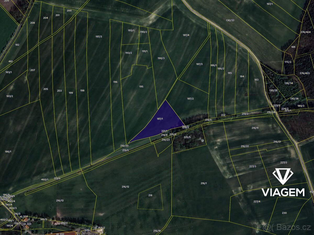 Pole 6 069 m², Podíl 50 % o výměře 3 035 m² - 4