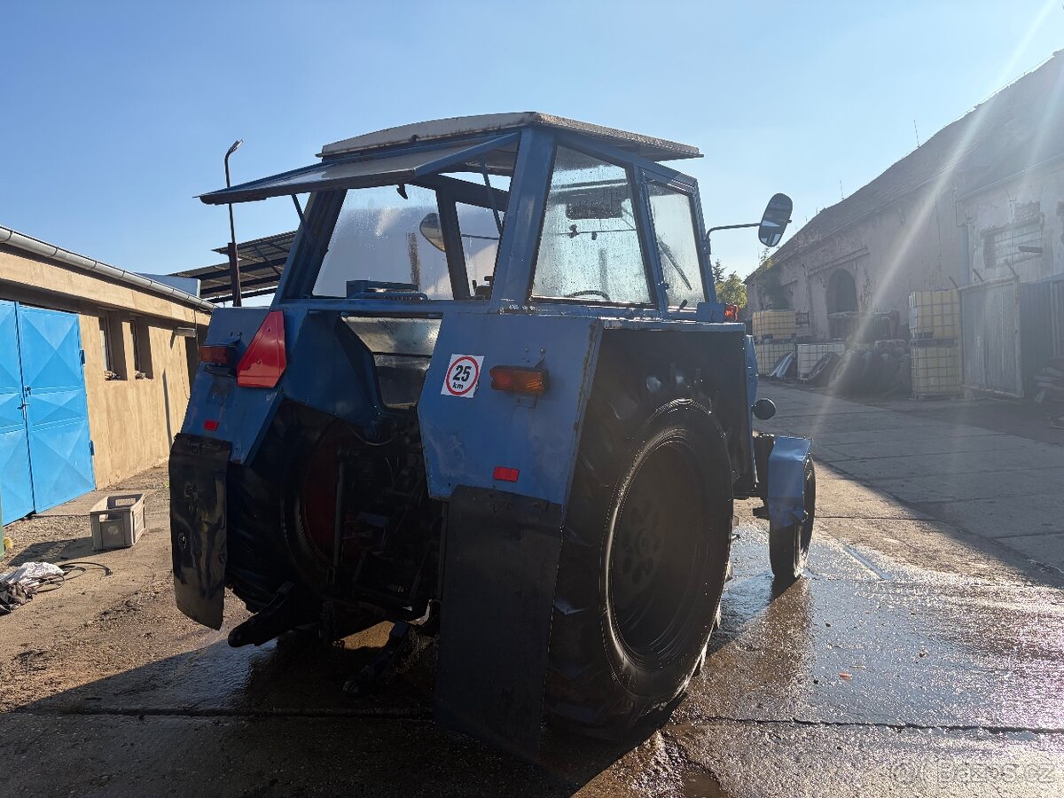 Zetor 8011 crystal - 4