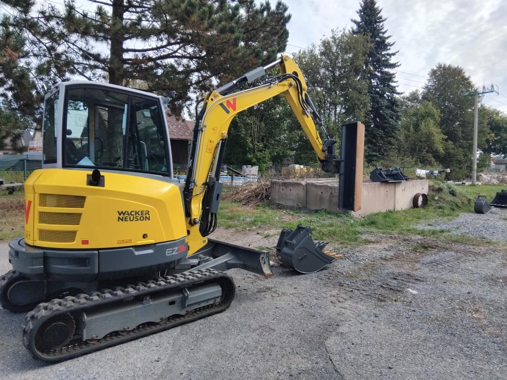 Wacker Neuson EZ36 Powertilt - 4
