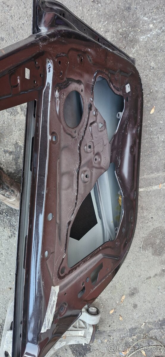 Levé predni dveře BMW 2 - 4