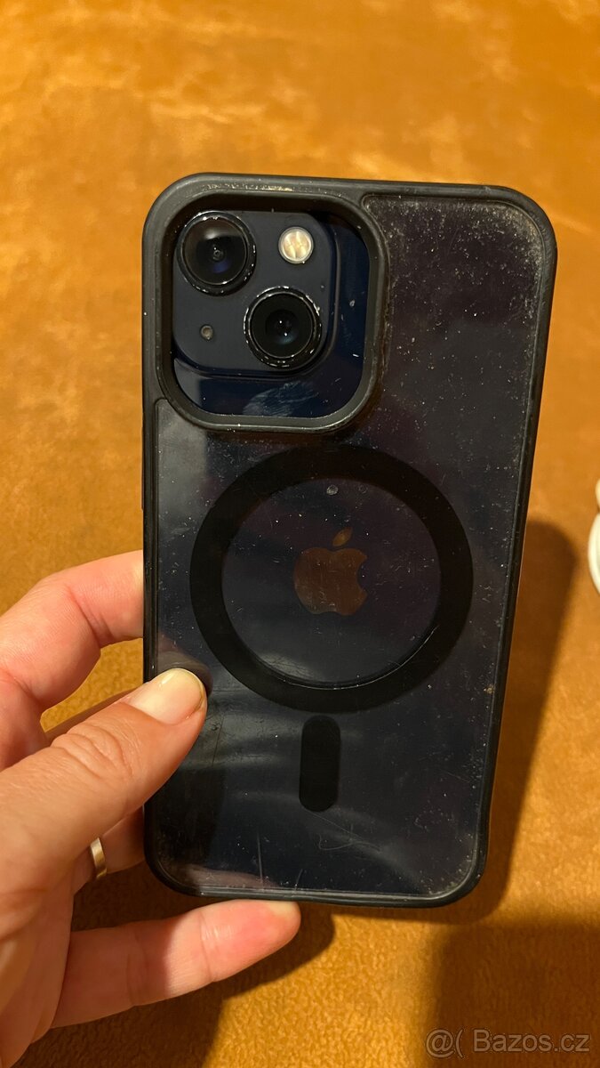 Prodám iPhone 13 256GB - 4