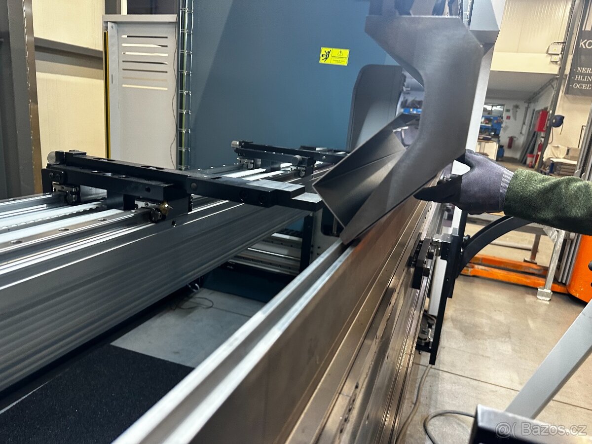 Voľne kapacity na Ohraňovaci lis - 4