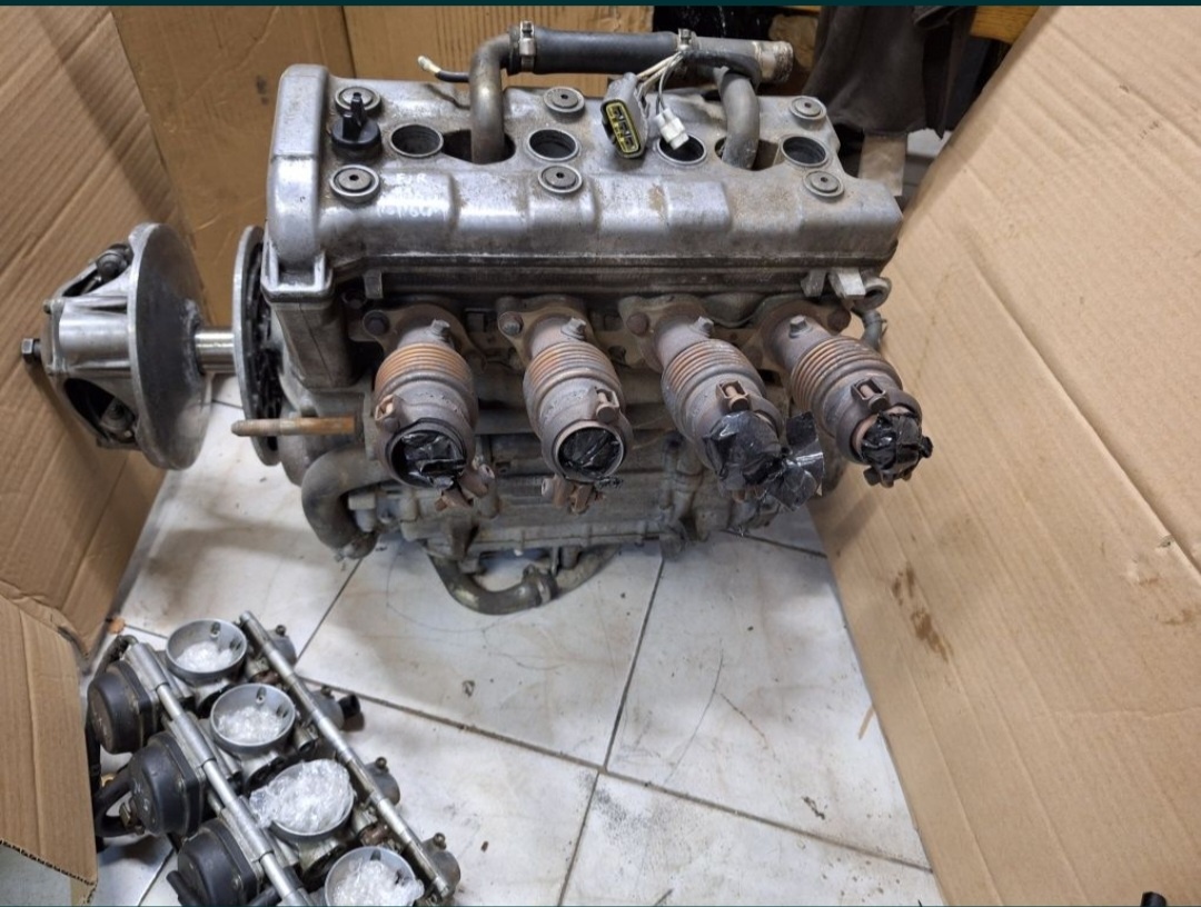 Části motoru Yamaha RX1 8FA00 - 4