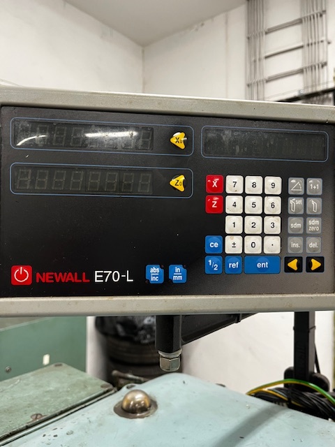 Hrotový soustruh SU80/2000 - 4