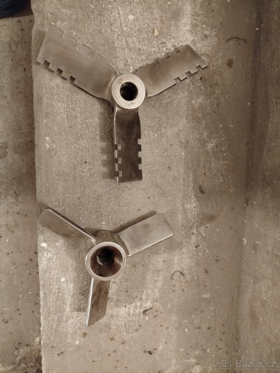 Různé věci ceny dohodou - 4