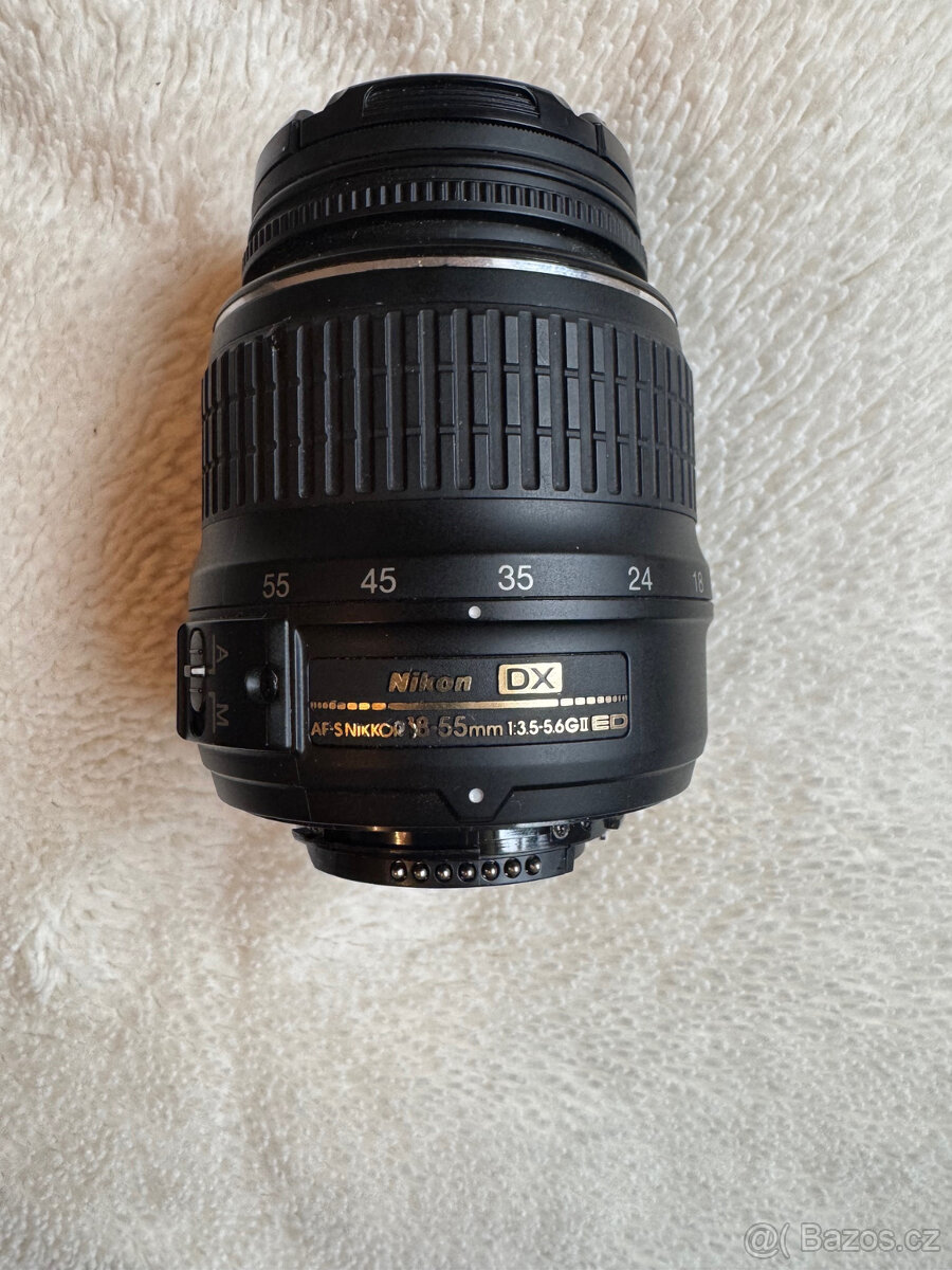 Nikon D5200 + 2 objektivy + stativ + brašna - 4