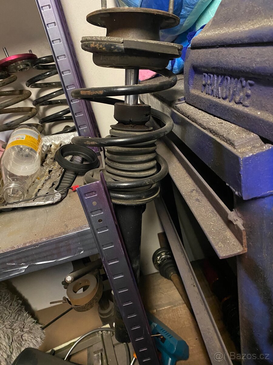 Garážový výprodej - 4