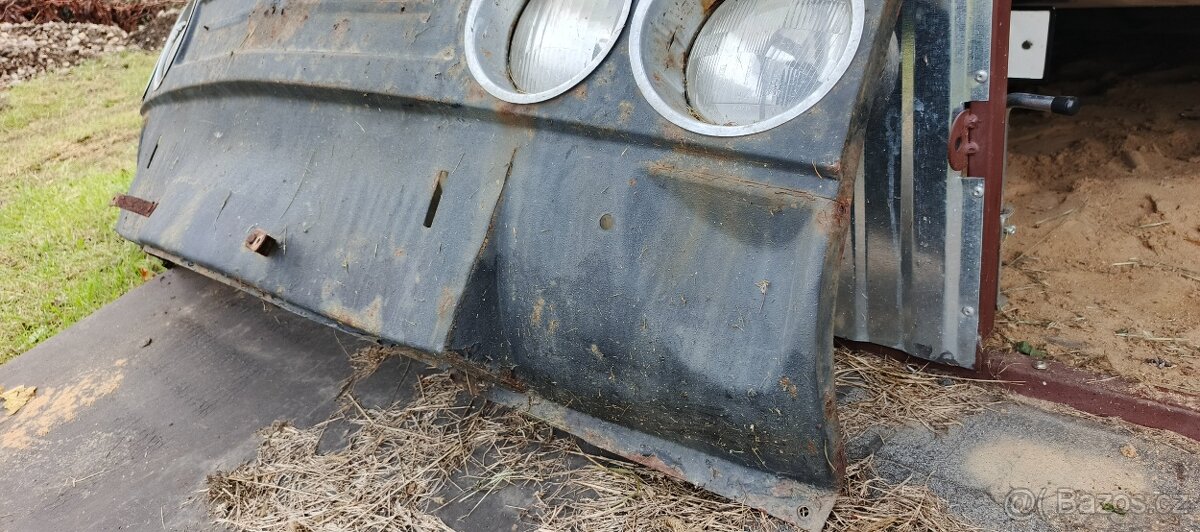 Tatra 613 - přední čelo - 4