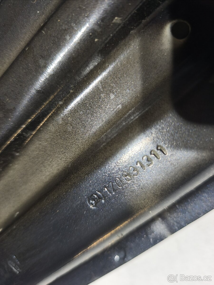 Levé přední dveře Škoda Octavia 2 - 4