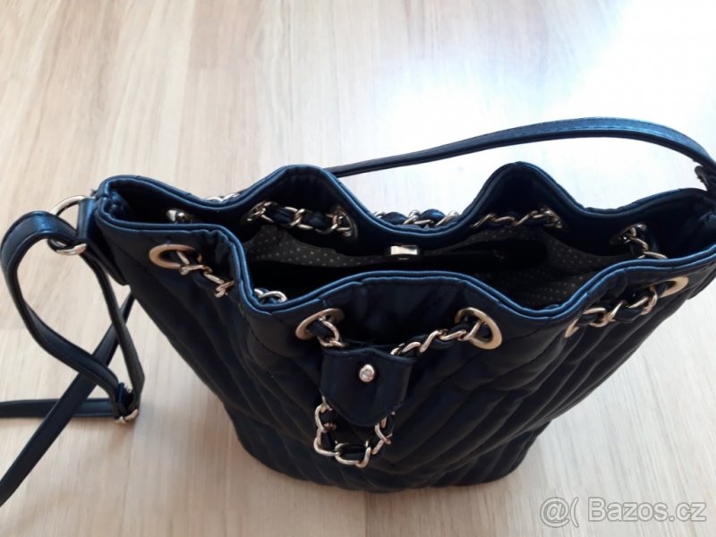 DÁMSKÁ/DÍVČÍ KABELKA. - 4