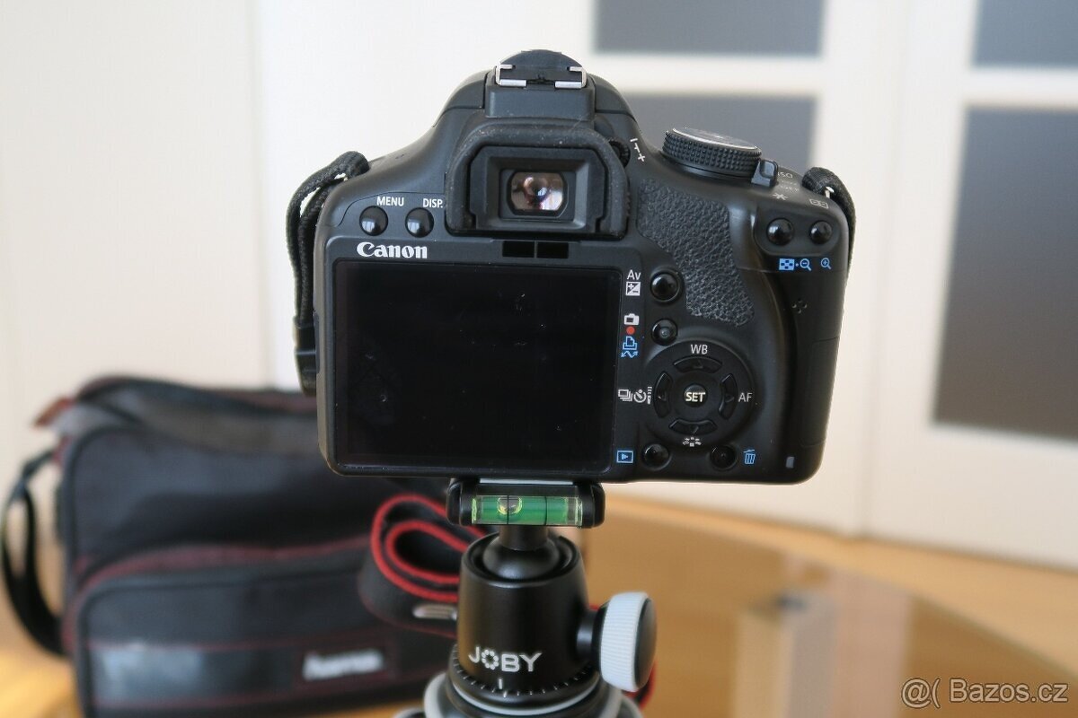 Canon EOS 500D + Canon EF-S 18-55mm - 4