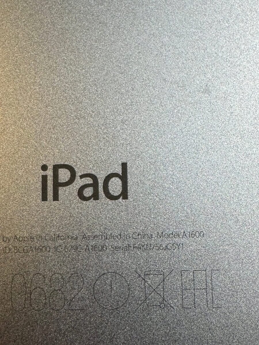 Apple iPad mini 3 16gb s kabelem verze iOs 12.5.7 Cena 119 - 4